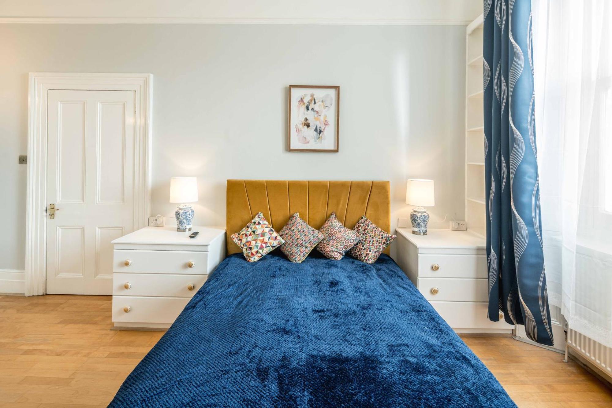 Ferienwohnung Kensington Muse London Exterior foto