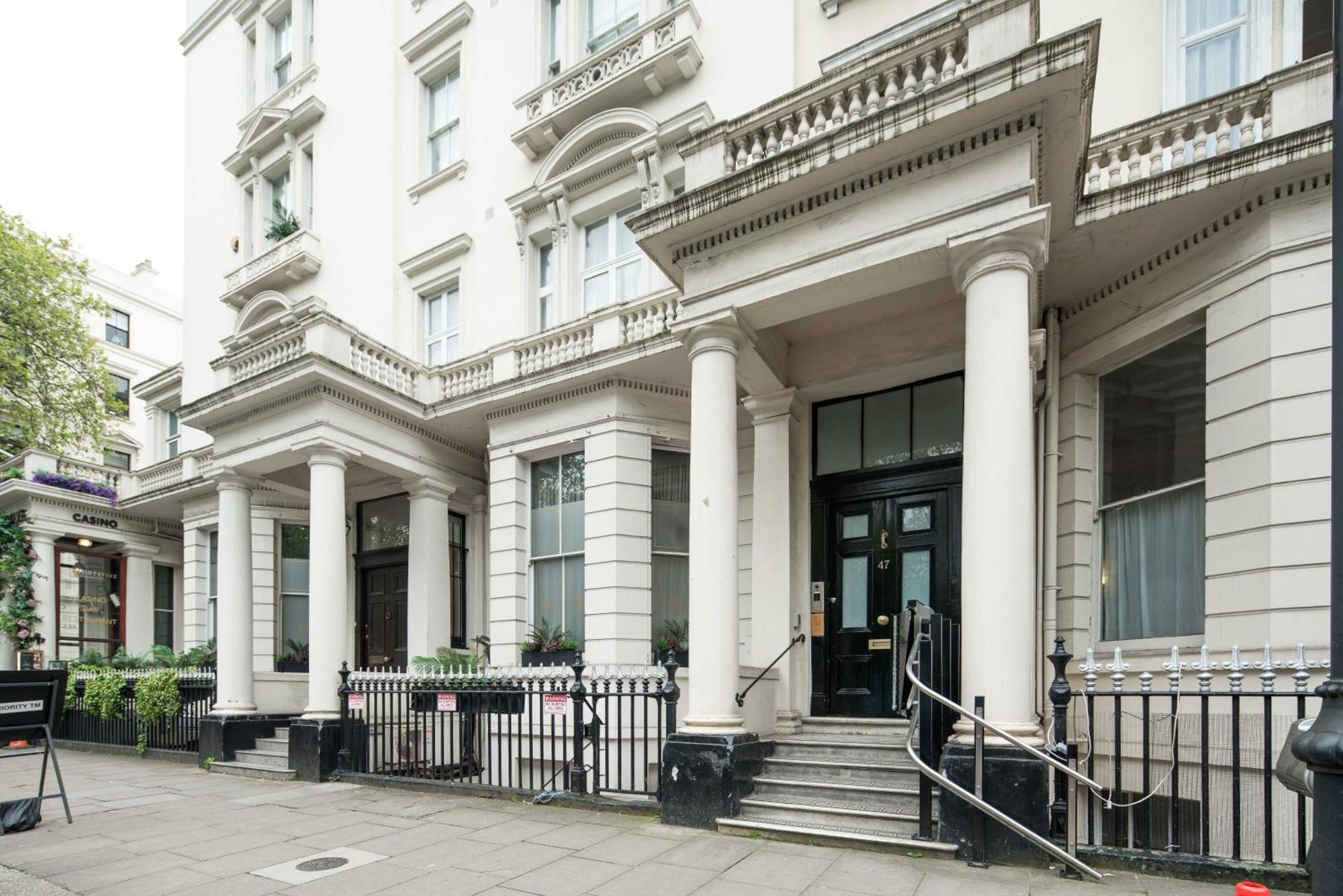 Ferienwohnung Kensington Muse London Exterior foto